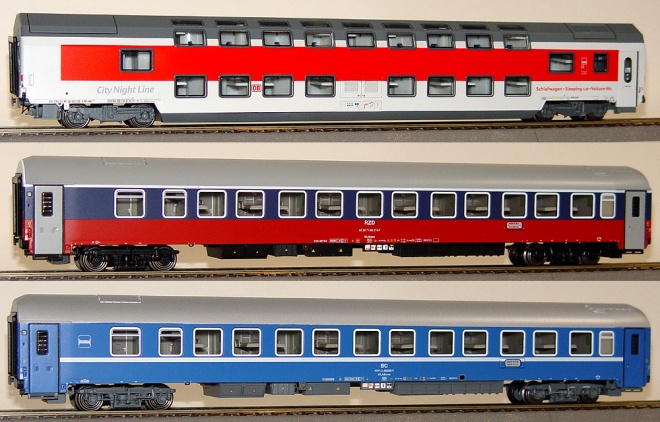 Set of 3 Passenger sleeping cars of City Night Line "Aurora" train (set2)<br /><a href='images/pictures/LS_Models/49043.jpg' target='_blank'>Full size image</a>